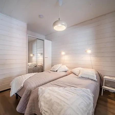 Levillas Sointuilevi 2a76 * Levi